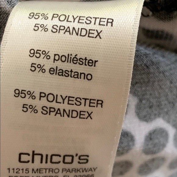 ⚫️🔲CHICO’S BLACK/WHITE TOP (SIZE 1) ⚫️🔲 - Picture 6 of 6